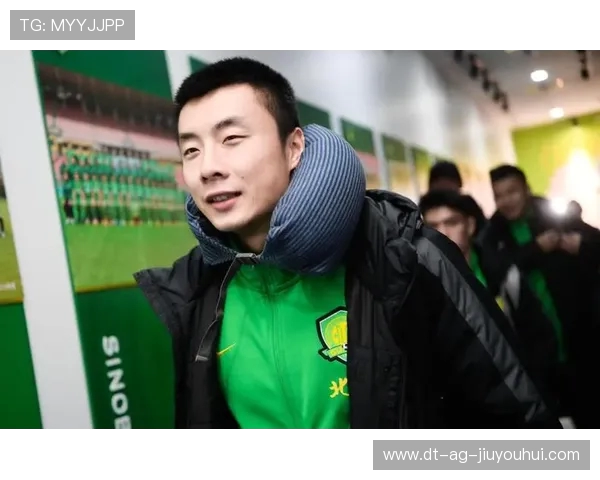 上海足球李磊:从青训新星到职业赛场的成长与突破 上海足球李磊:从青训新星到职业赛场的成长与突破